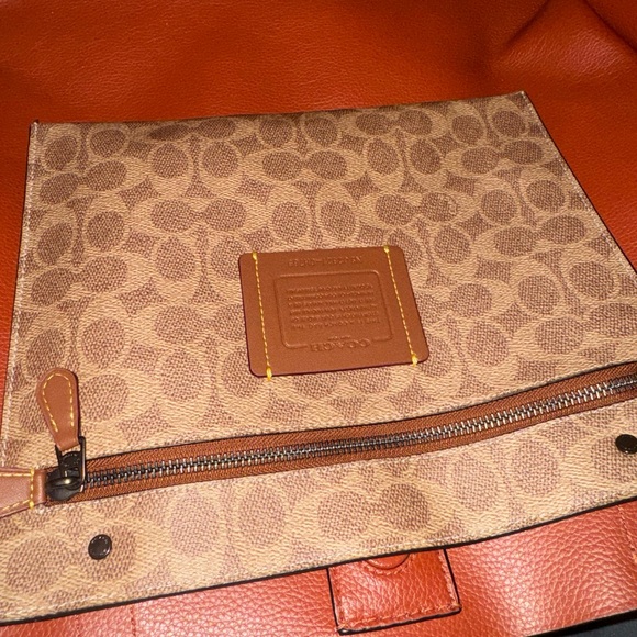 COACH Relay Tote Bag With Coach Graphic - Picture 6 of 10